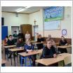 Galeria zdjęć: V Gminne Dyktando dla Dorosłych. Link otwiera powiększoną wersję zdjęcia.