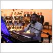 Galeria zdjęć: Jesienny koncert przy świecach. Link otwiera powiększoną wersję zdjęcia.