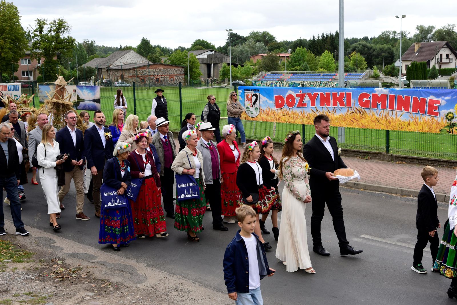 Zdjęcie: Dożynki Gminne - święto plonów, tradycji i wspólnej zabawy